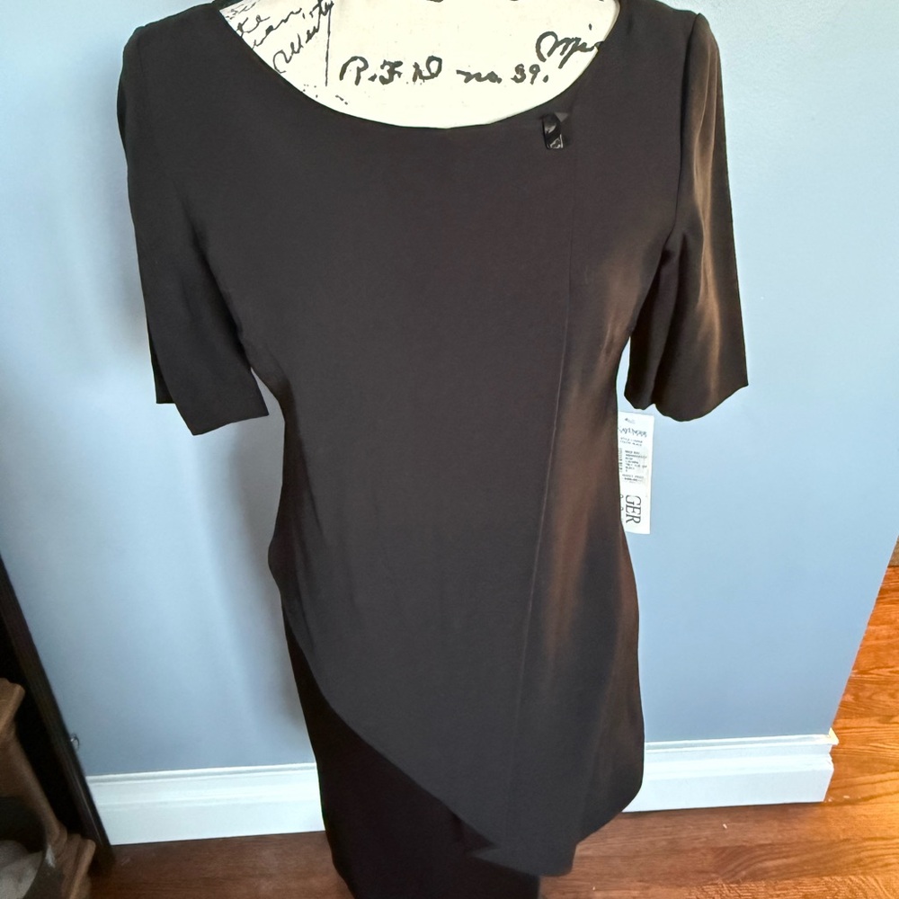 Kay Unger New York Black Dress Size 2 NWT Short Sleeve Business Or Party Wear